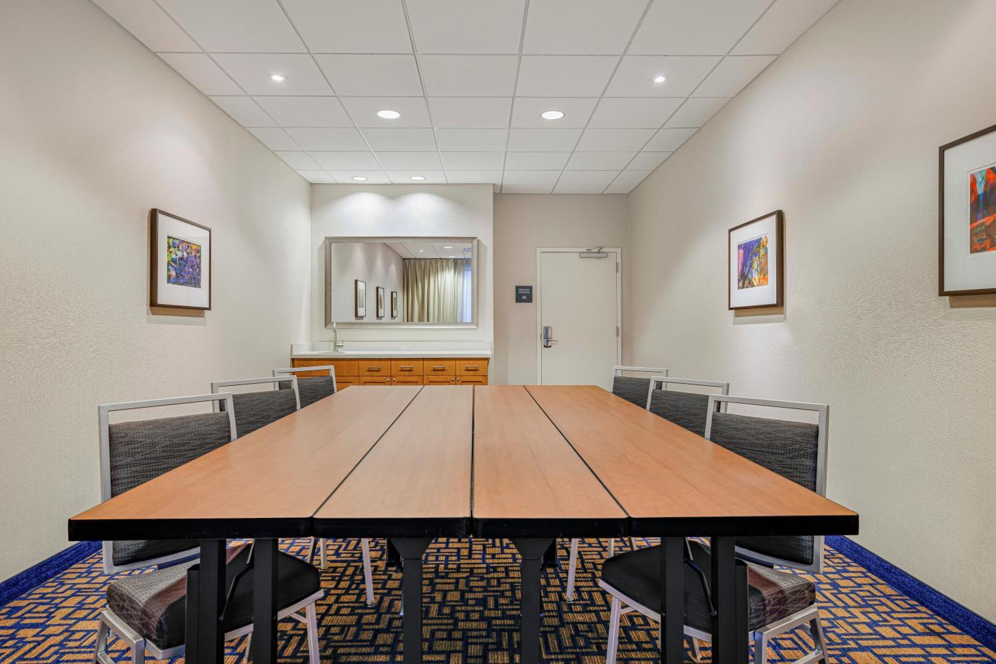 Hampton Inn & Suites Dallas/Plano-East Bagian luar foto